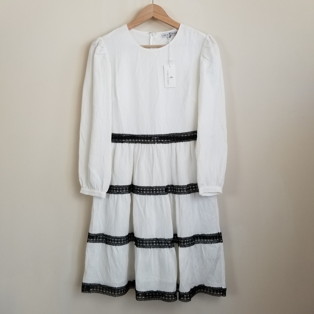 Cara Loren Long Sleeve Dress Size Small NWT